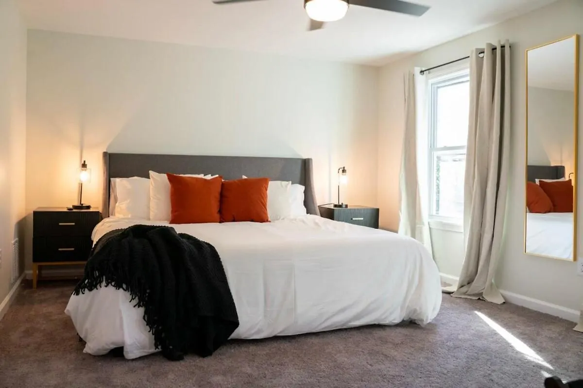 Luxe Jazz~4 Bed~Updated~Fun Memphis Dom wakacyjny
