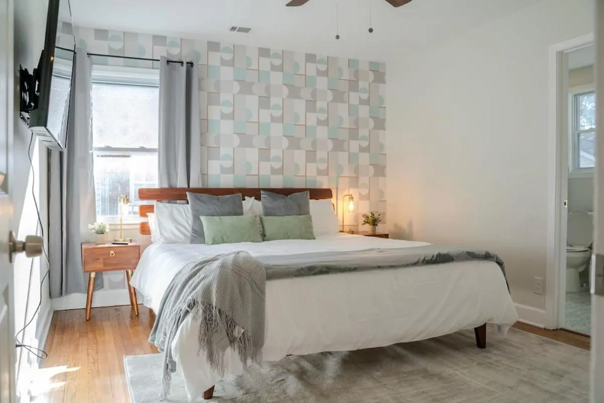 Luxe Jazz~4 Bed~Updated~Fun Memphis Dom wakacyjny
