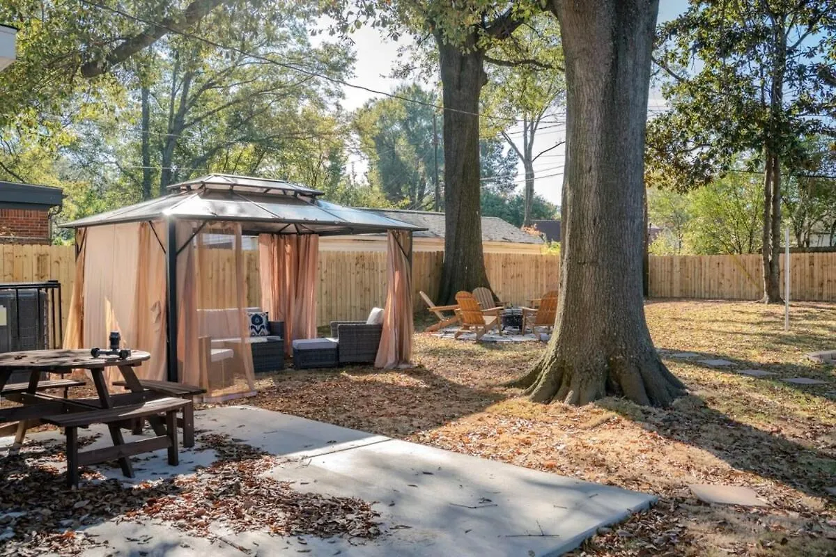 Luxe Jazz~4 Bed~Updated~Fun Memphis